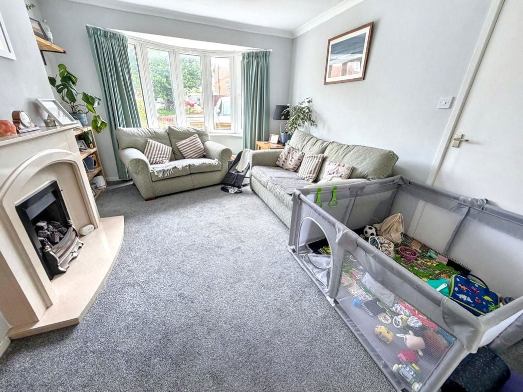 Property image 2 of 15