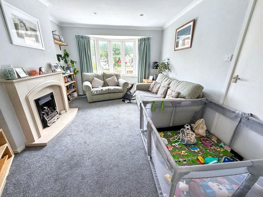 Property image 7 of 15