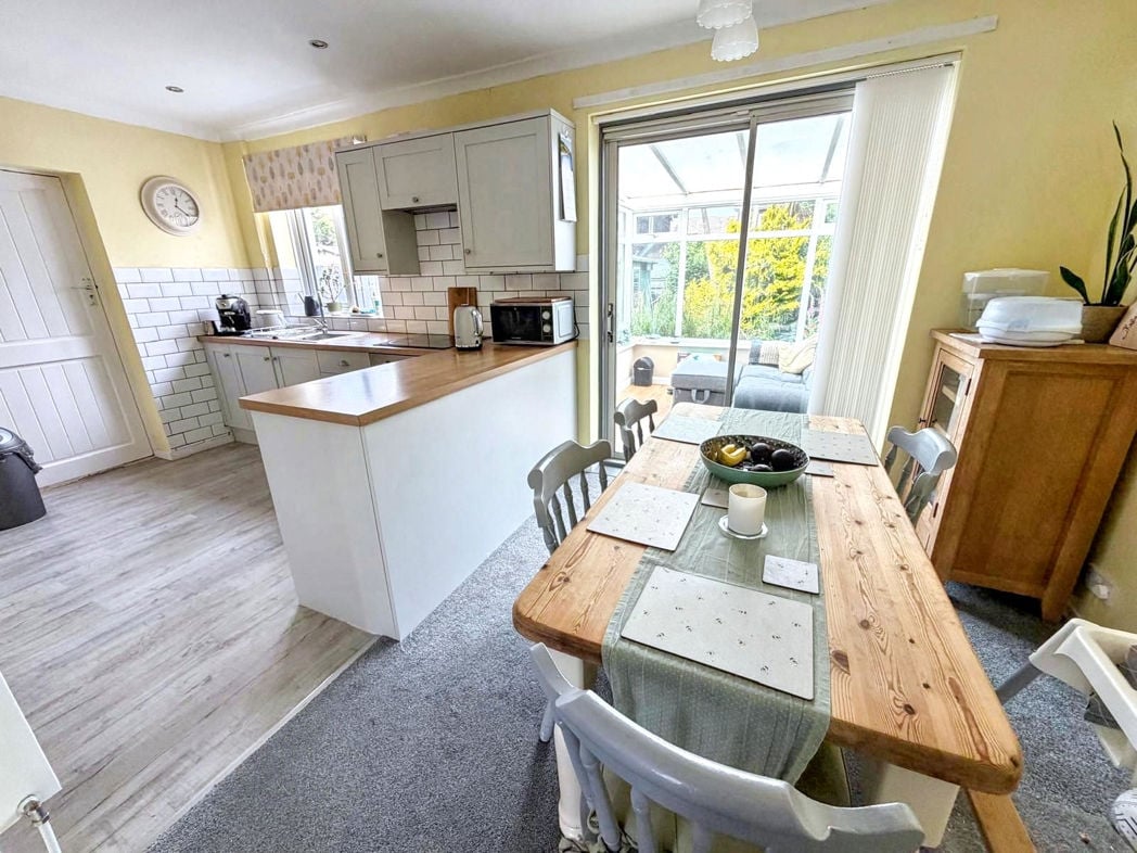 Property image 3 of 15