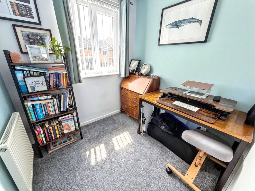 Property image 11 of 15