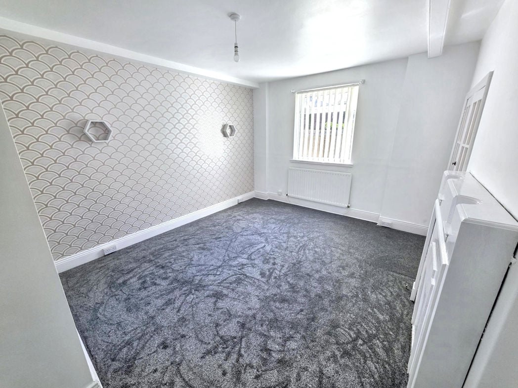 Property image 6 of 10