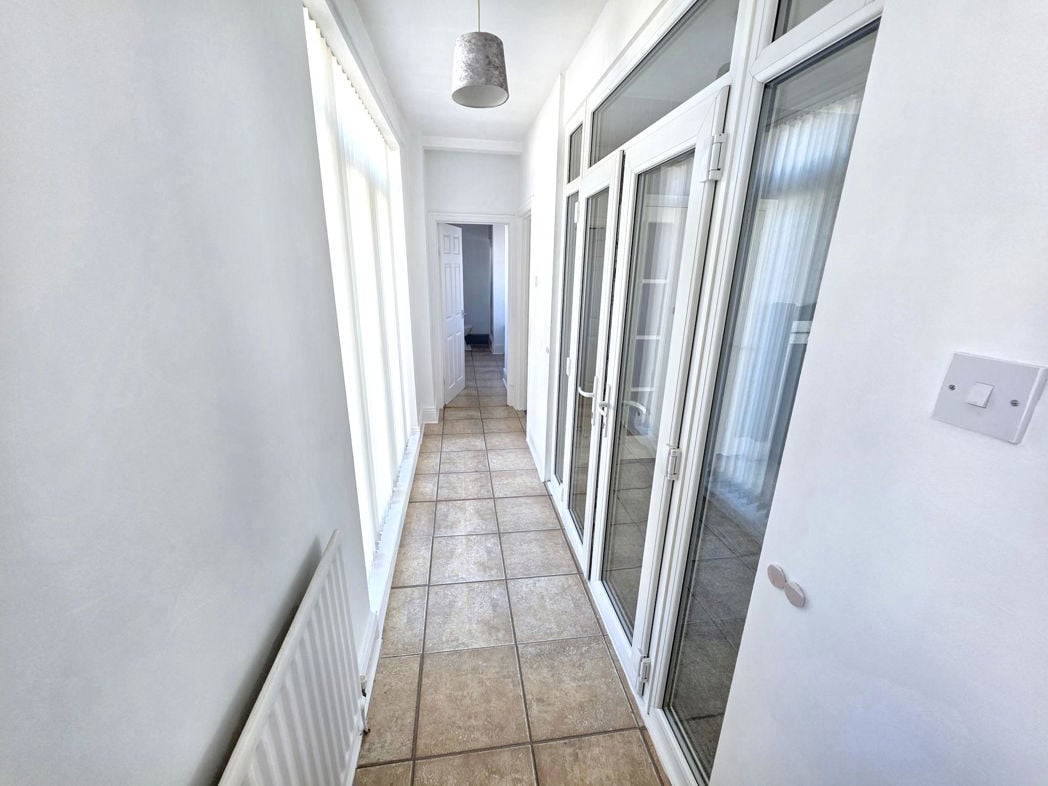 Property image 8 of 10