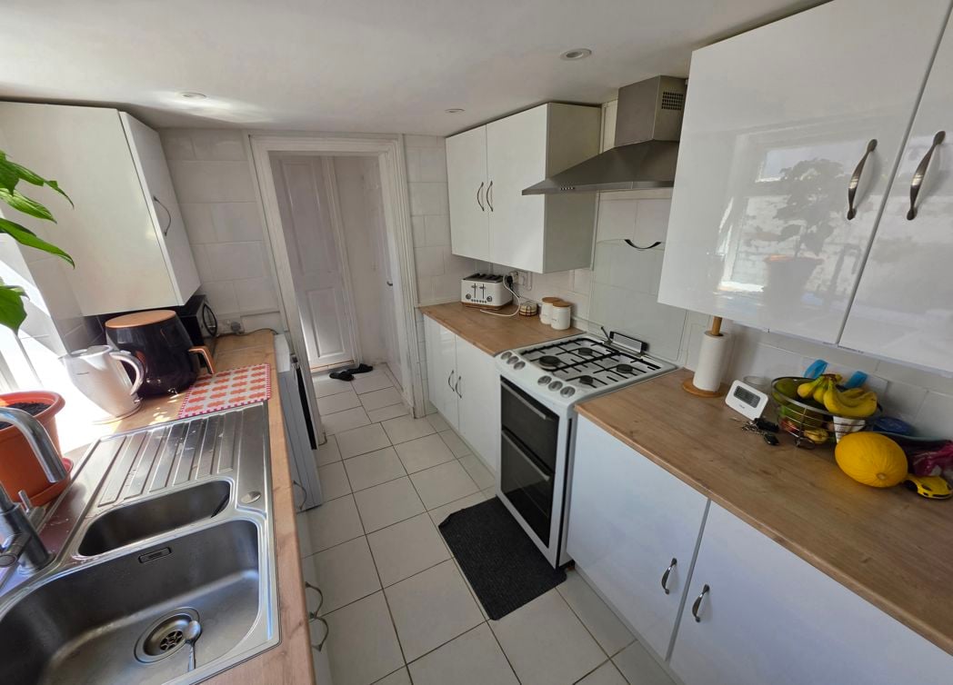 Property image 5 of 17