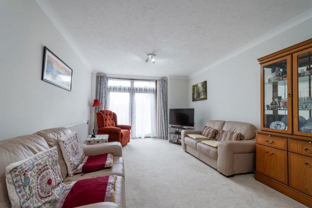Property image 3 of 16