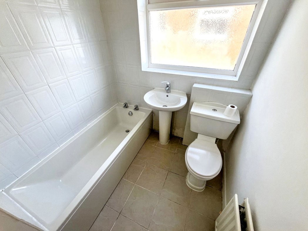Property image 6 of 13