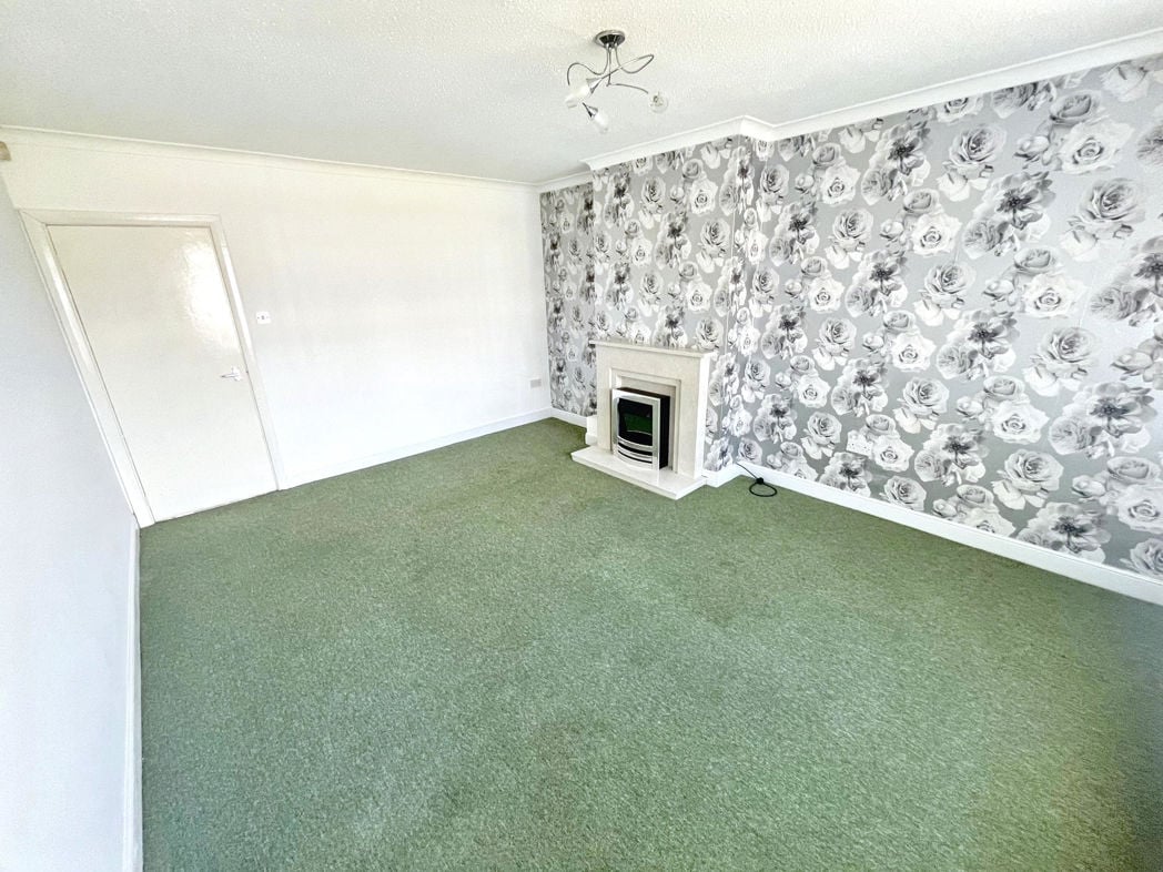 Property image 9 of 13