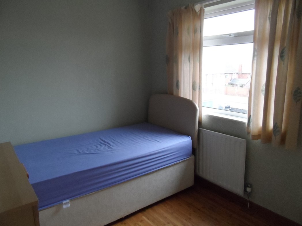 BEDROOM 3