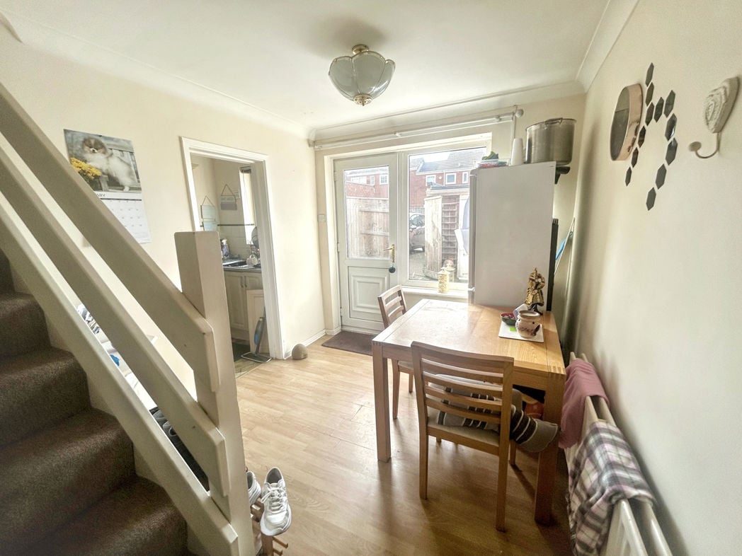 Property image 4 of 12