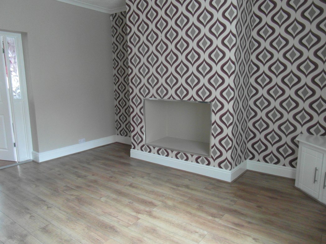 Property image 2 of 9