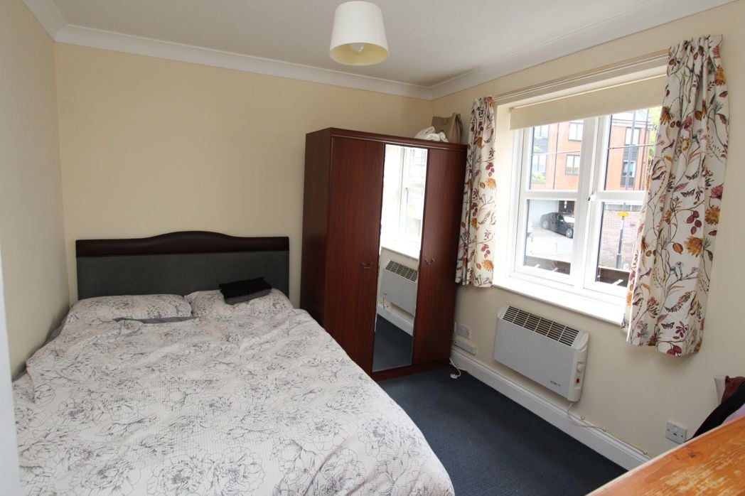Property image 3 of 6