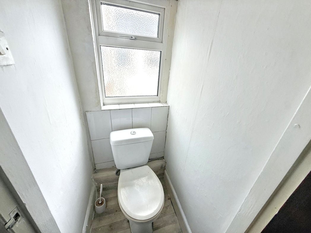 Property image 10 of 11