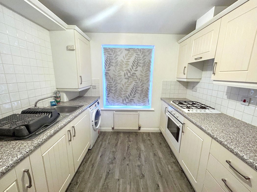 Property image 3 of 6