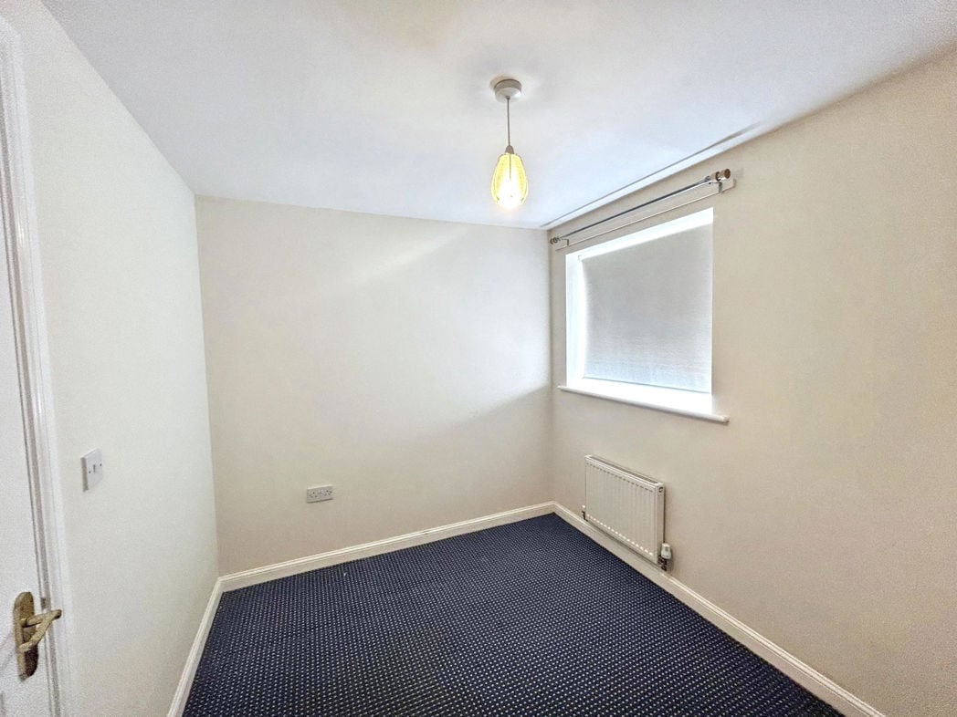 Property image 5 of 6