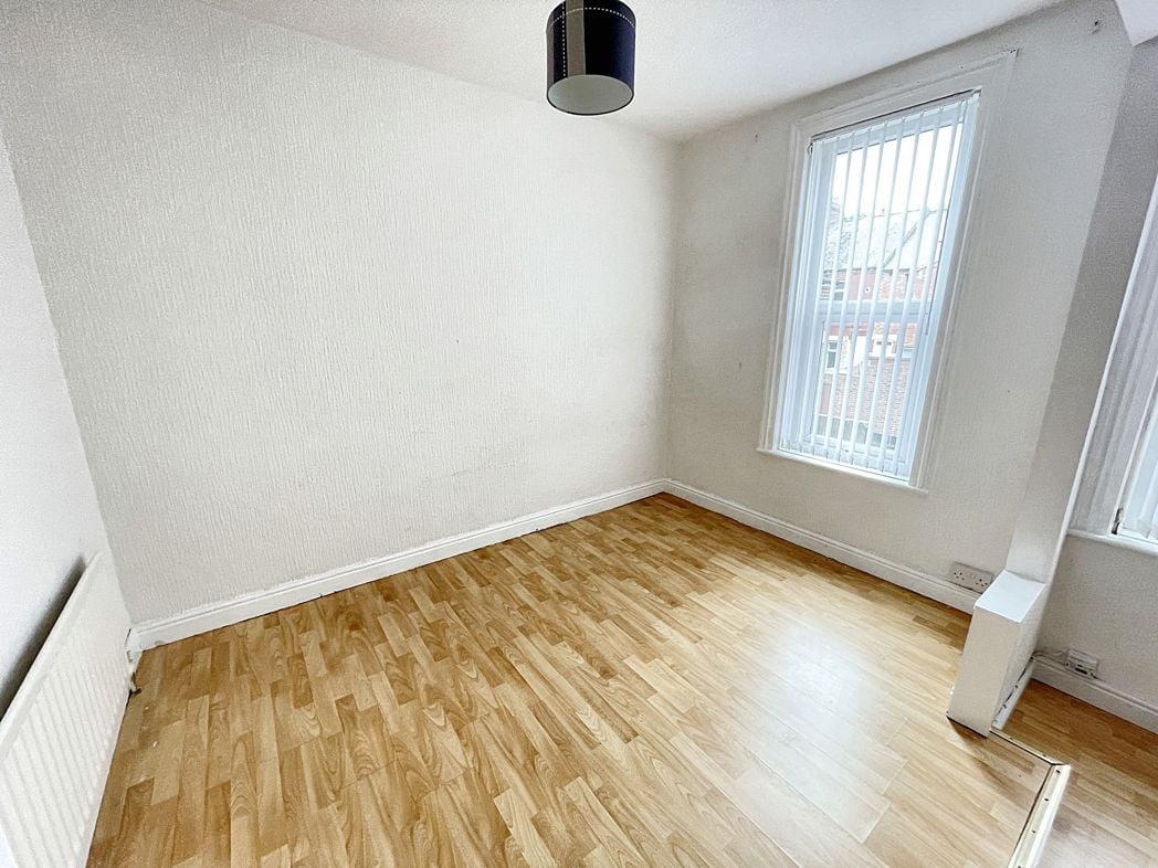 Property image 3 of 7