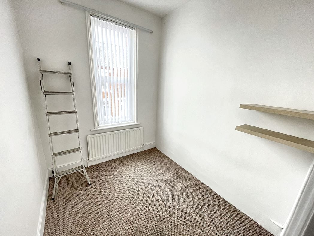 Property image 7 of 7