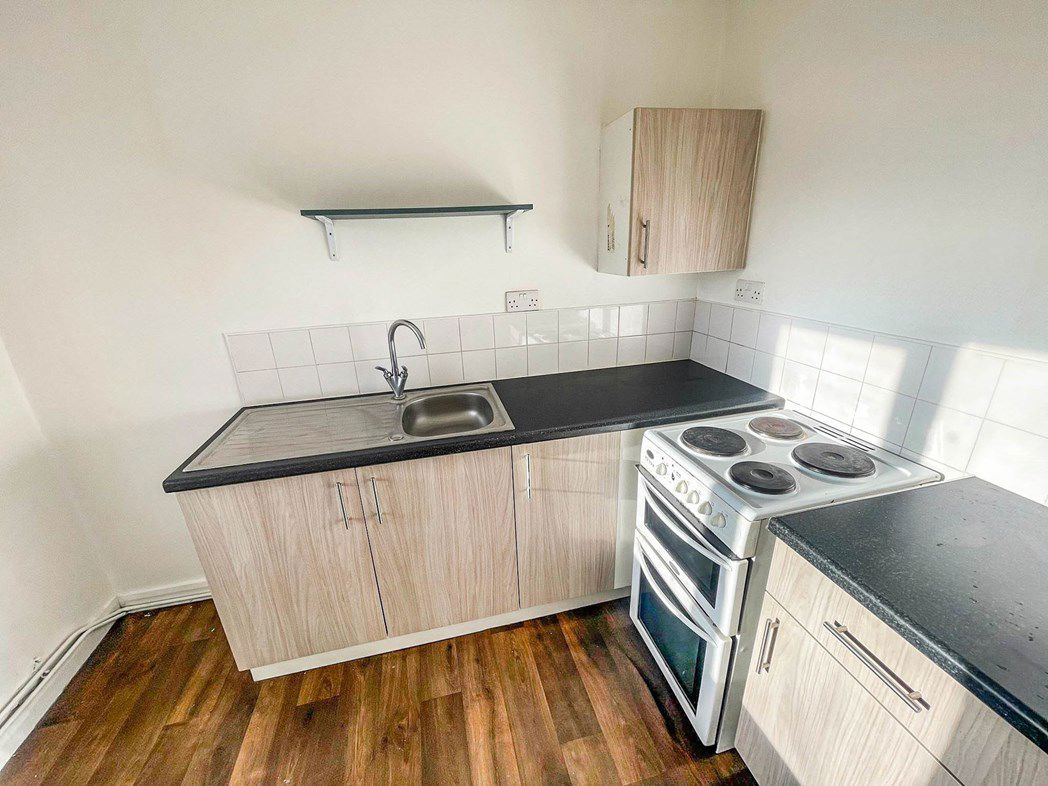 Property image 5 of 6