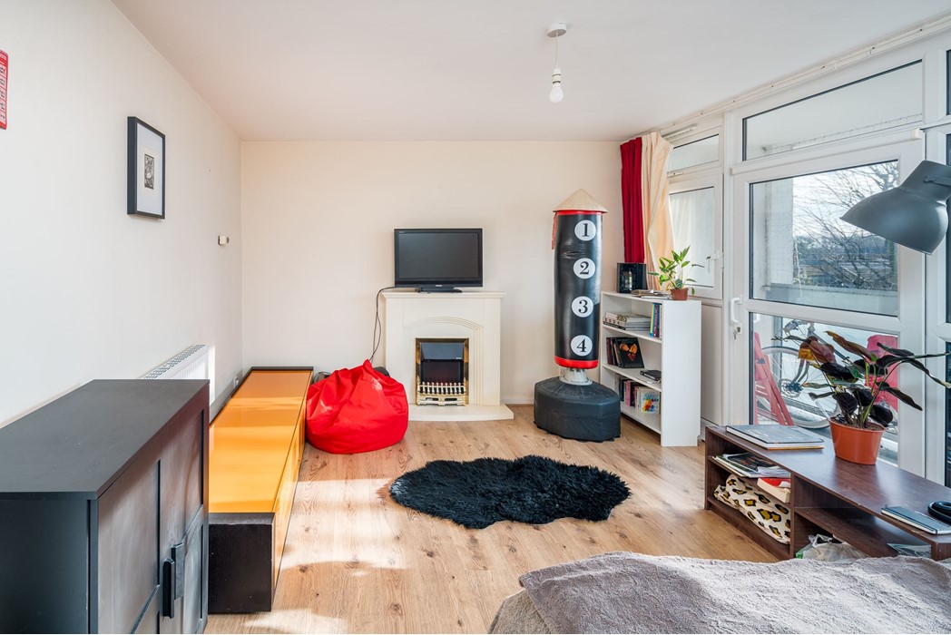 Property image 3 of 13