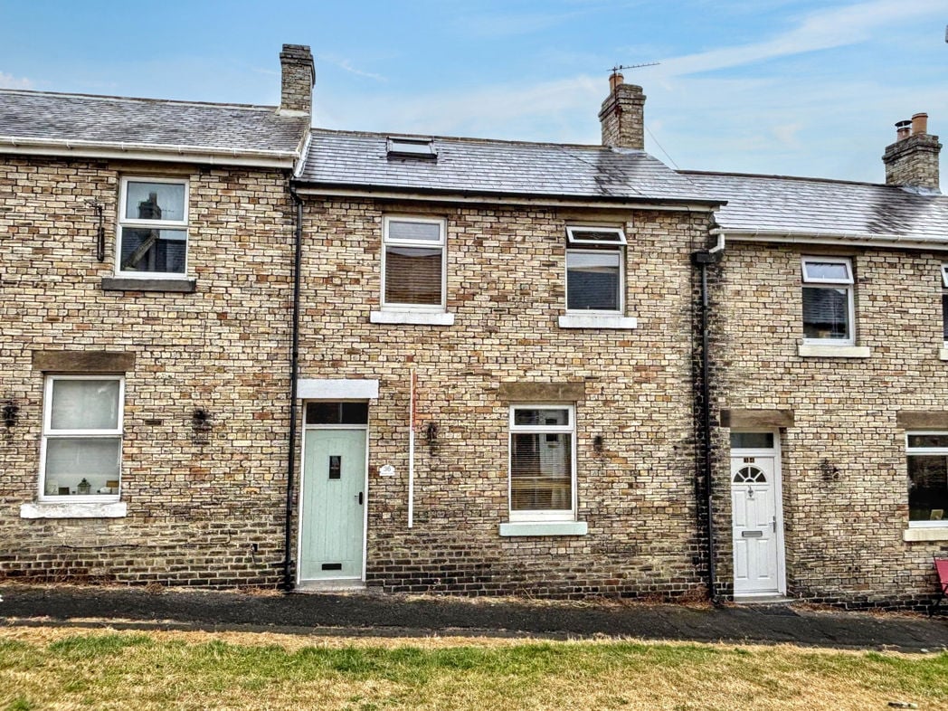 Property image 1 of 11
