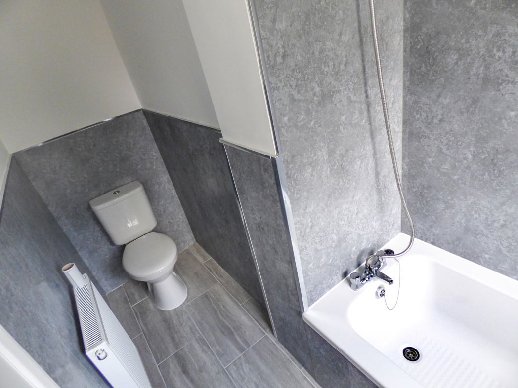 Property image 10 of 12