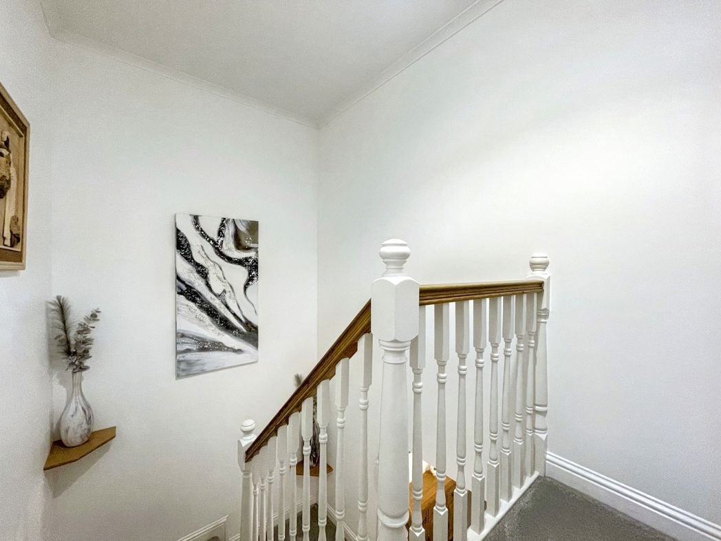 Property image 9 of 21