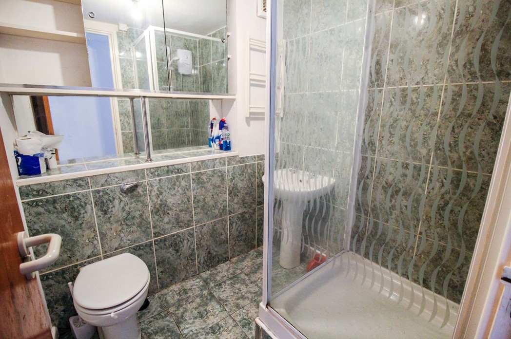 Property image 7 of 7