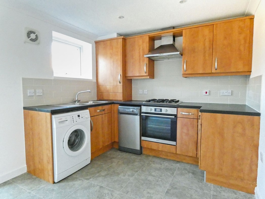 Property image 5 of 12