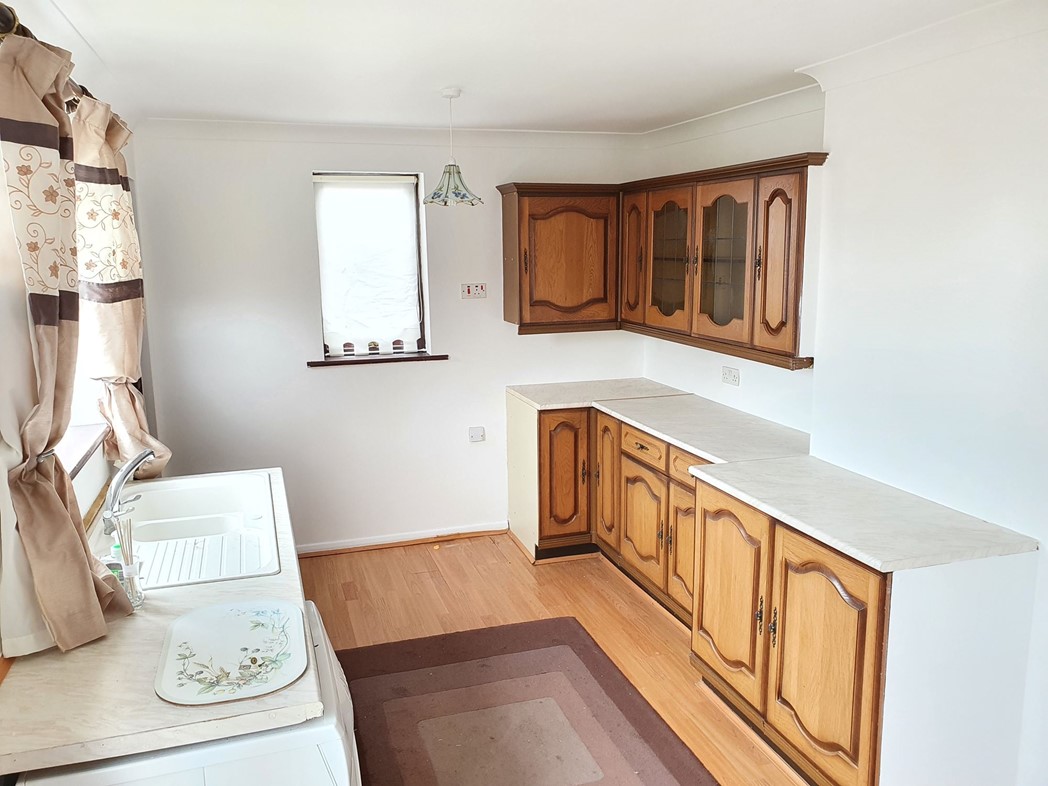 Property image 4 of 14