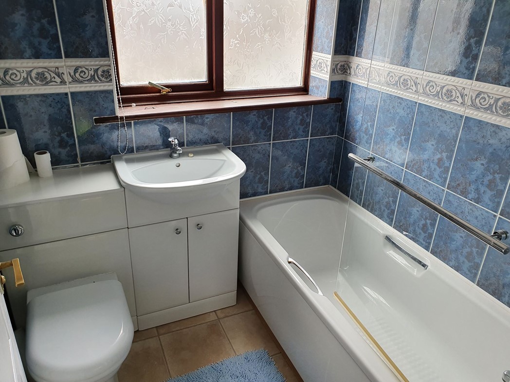 Property image 8 of 14
