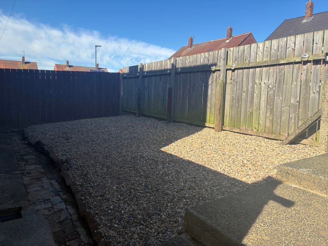 Property image 11 of 11