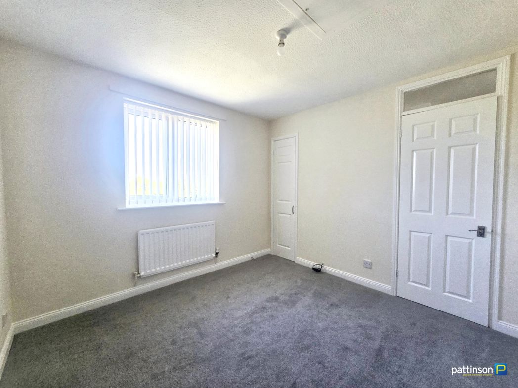 Property image 13 of 34