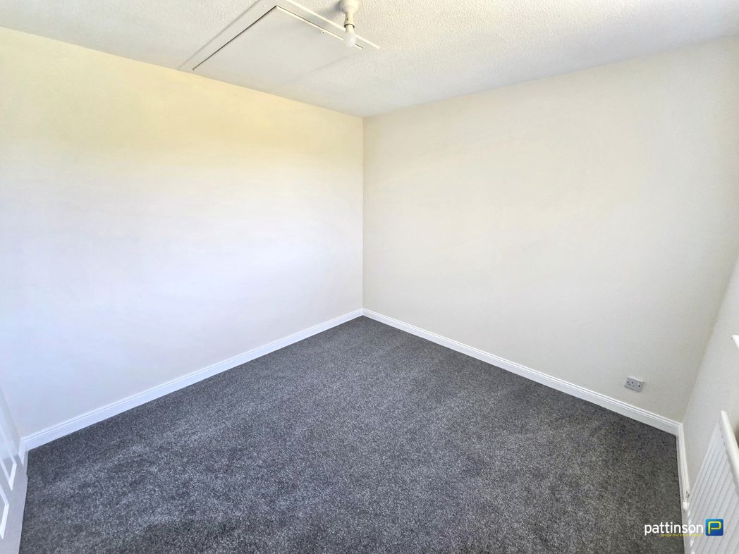 Property image 14 of 34