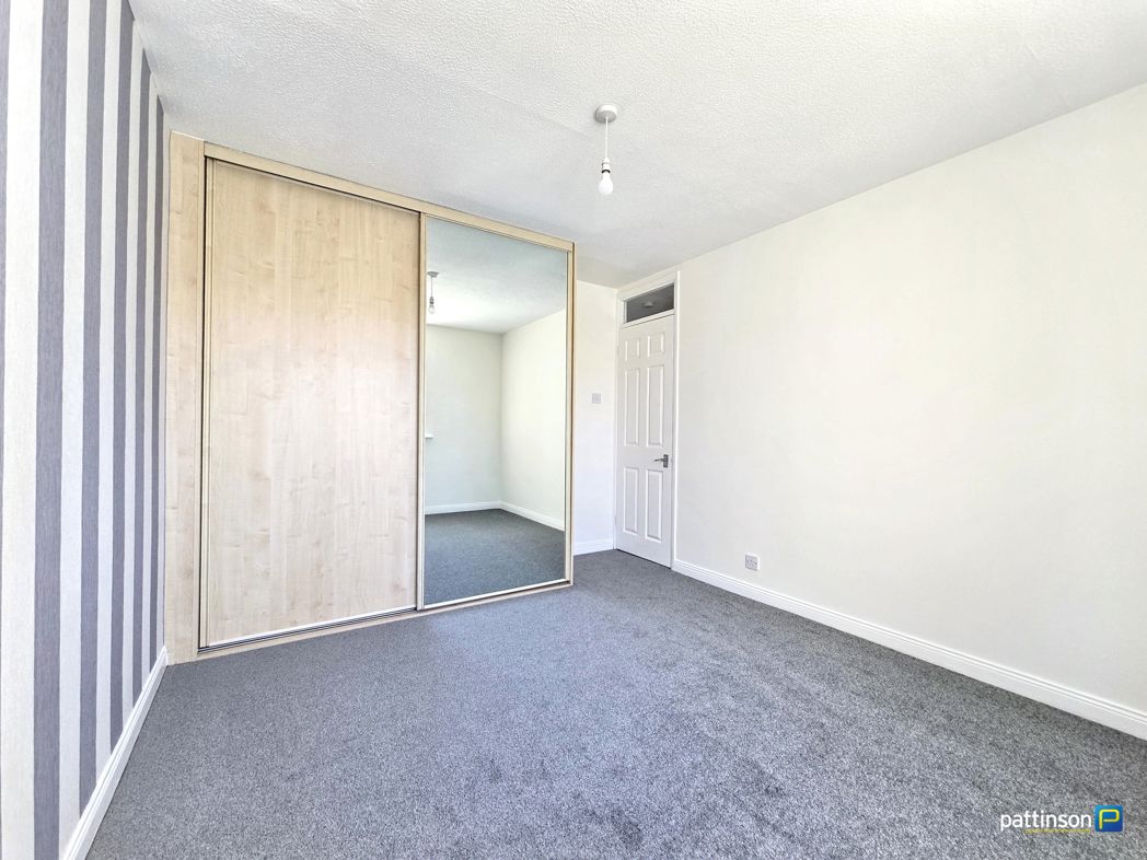 Property image 19 of 34