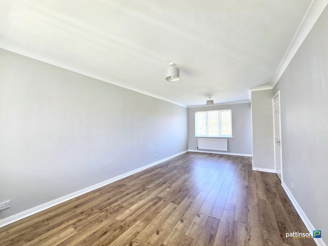 Property image 5 of 34
