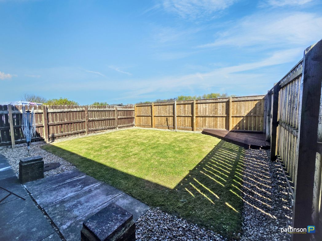 Property image 27 of 34