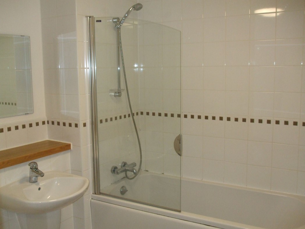 Property image 12 of 14
