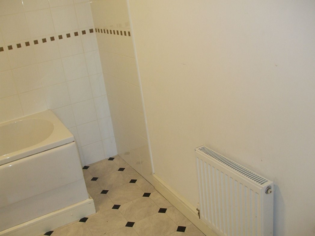 Property image 11 of 14