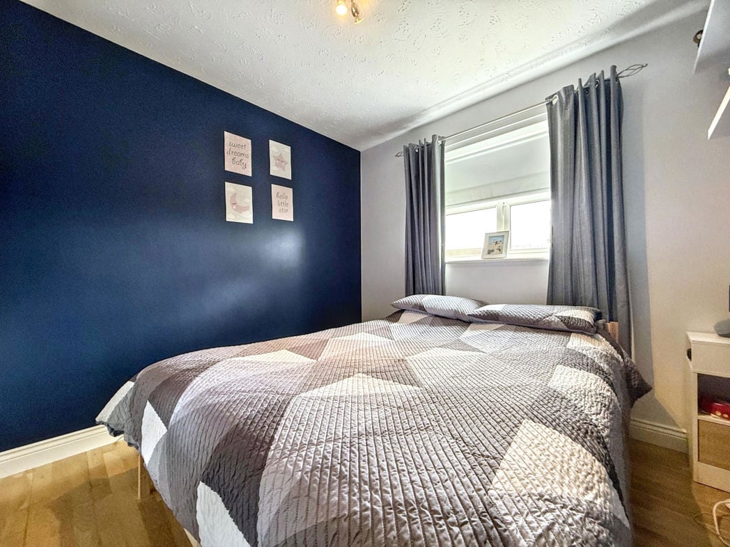 Property image 19 of 28