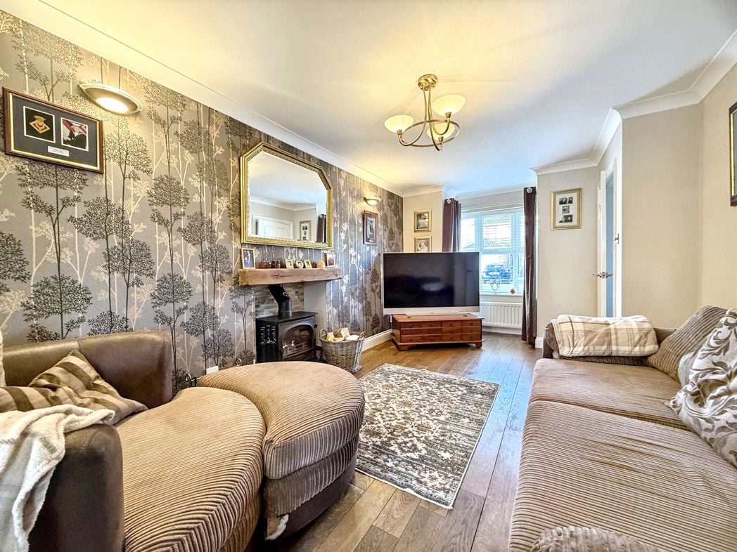 Property image 6 of 28