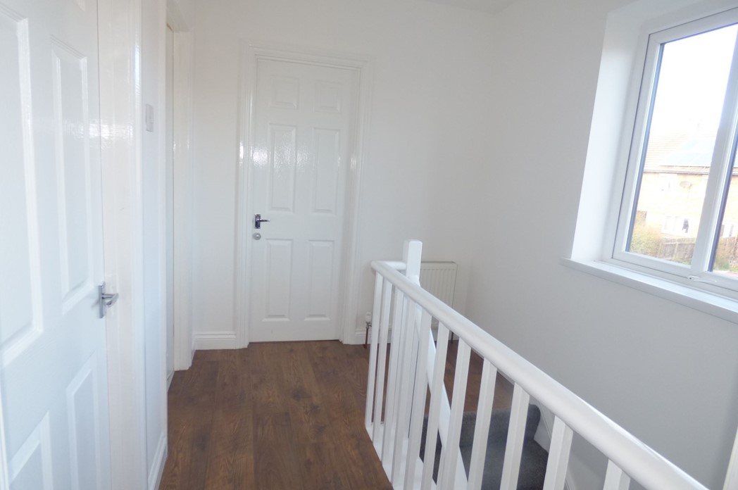 Property image 6 of 13