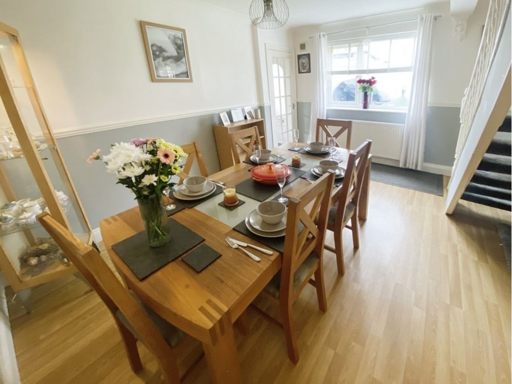 Property image 6 of 18