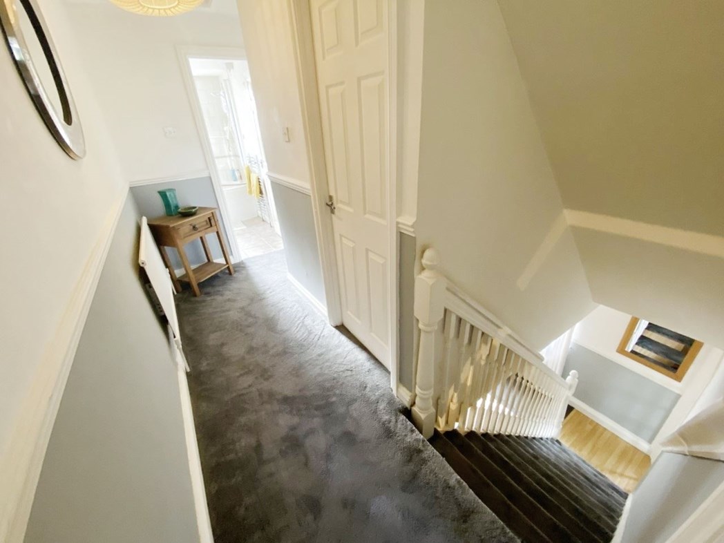 Property image 17 of 18