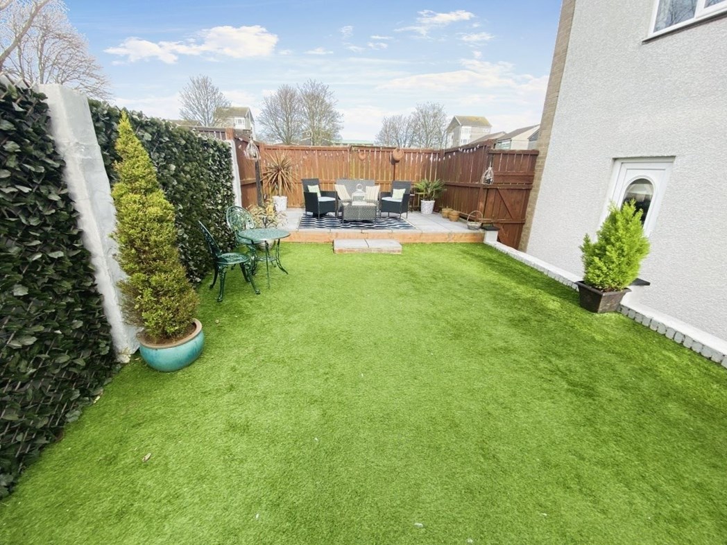 Property image 13 of 18