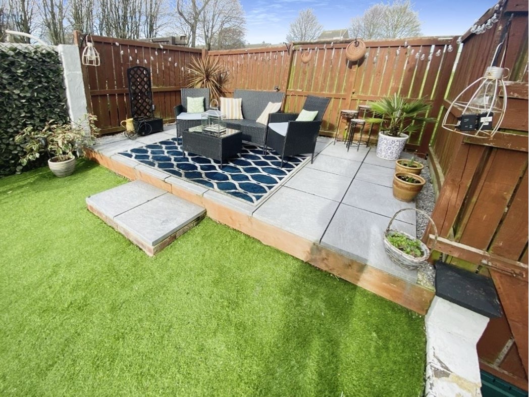 Property image 14 of 18