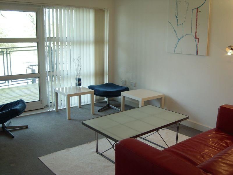 Property image 2 of 8