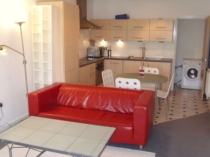 Property image 4 of 8