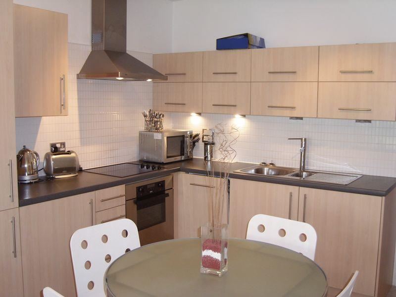 Property image 5 of 8