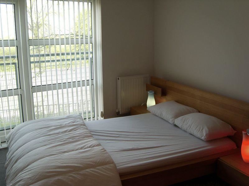 Property image 6 of 8