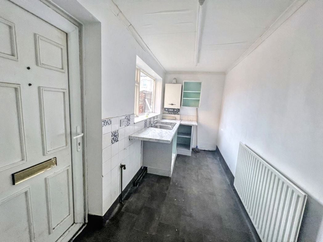 Property image 3 of 6