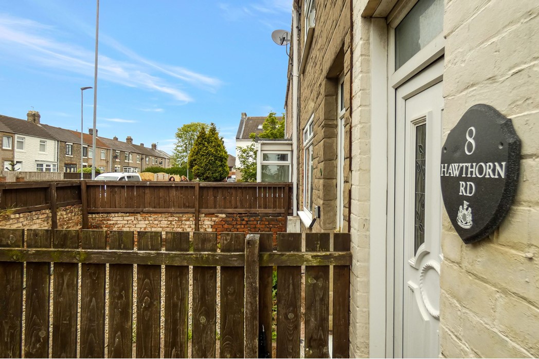 Property image 4 of 12