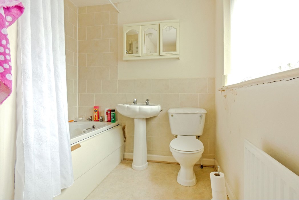 Property image 11 of 12